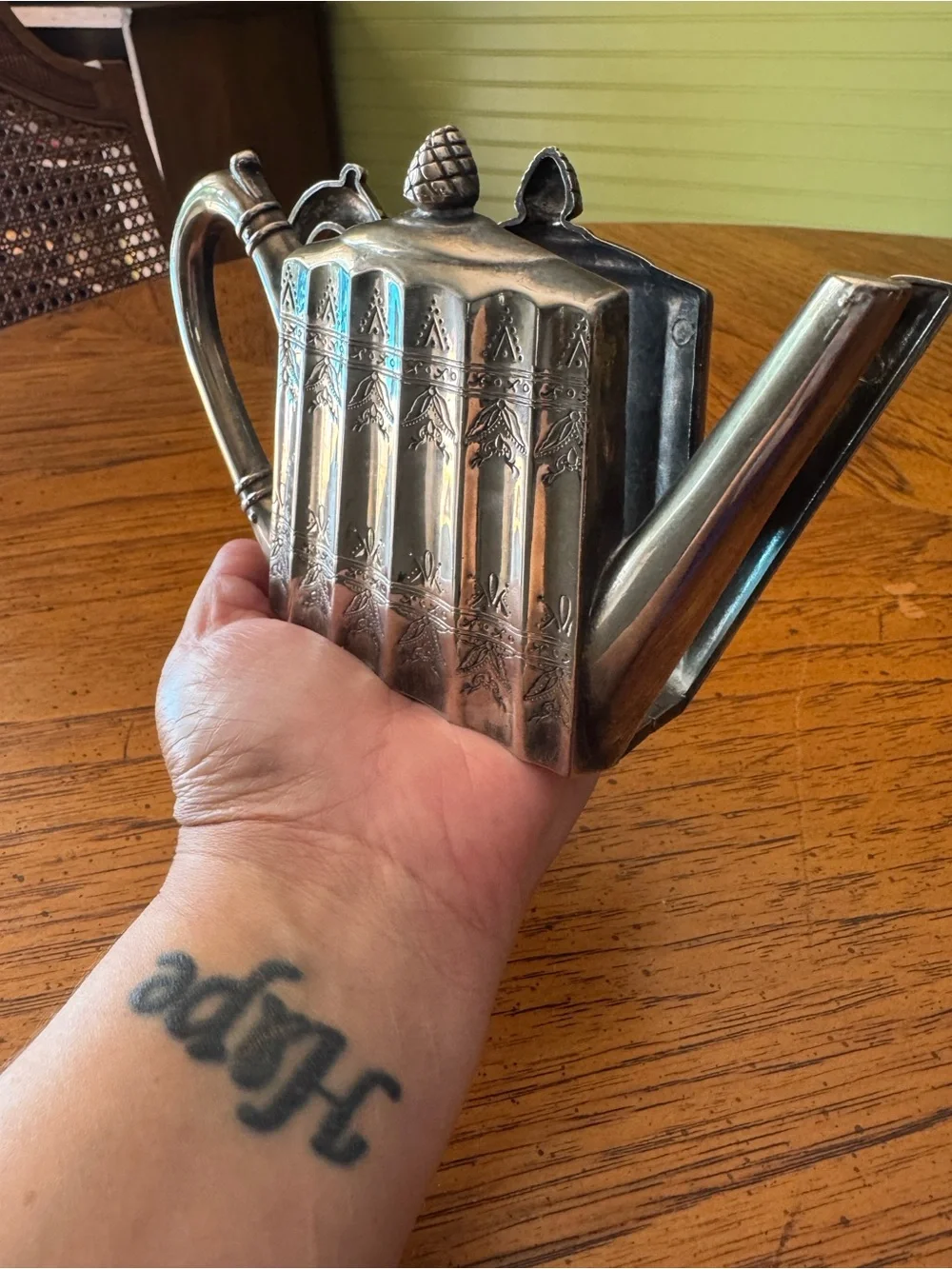 Vintage 1993 Godinger Silver-Plated Teapot Napkin Holder – Elegant Table Décor